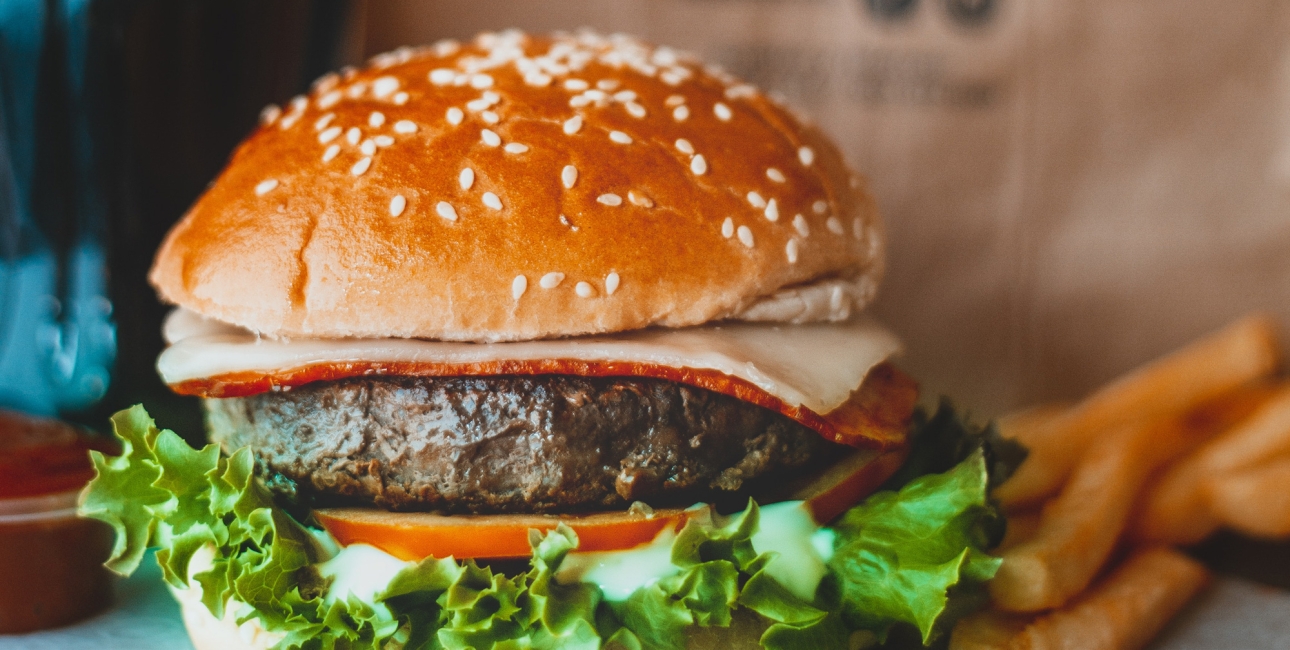 Burger. Foto: Unsplash.