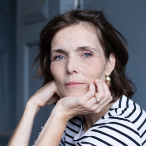 Natten åbner sig som en port