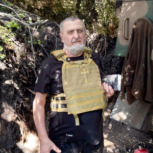 Vasyl Lutsyshun rejser jævnligt til fronten i Ukraine. Trods krig og store personlige tab holder han fast i troen. Foto:  Oleg Sirotkin.