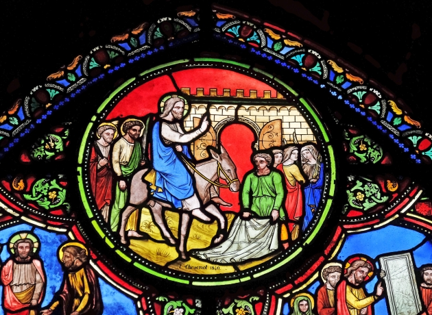 Indtoget i Jerusalem. Illustration: Glasmosaik fra Saint Germain-l'Auxerrois kirken i Paris. Foto: Zvonimir Atletić / Alamy Stock Photo.